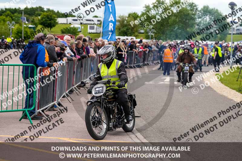 Vintage motorcycle club;eventdigitalimages;no limits trackdays;peter wileman photography;vintage motocycles;vmcc banbury run photographs